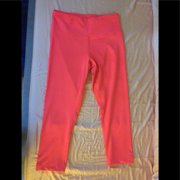 90 Degree By Reflex Pants - 90 Degree by Reflex Hot Pink Yoga Crop